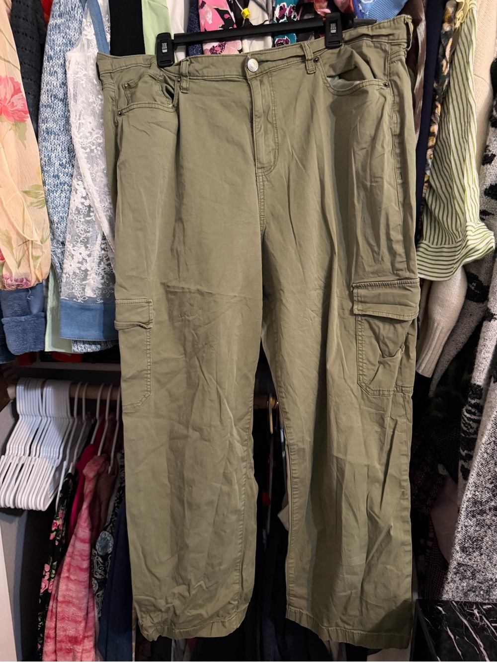 Torrid Olive Green Cargo Pants 20R